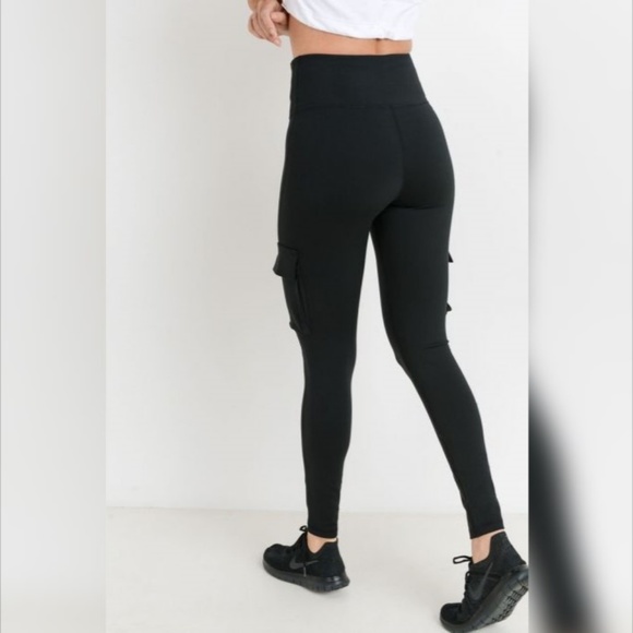 Highwaist Hybrid Cargo Adventurer Leggings - Picture 5 of 7